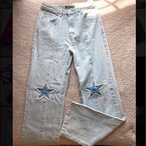 Boohoo high-waisted straight leg jeans, size 6